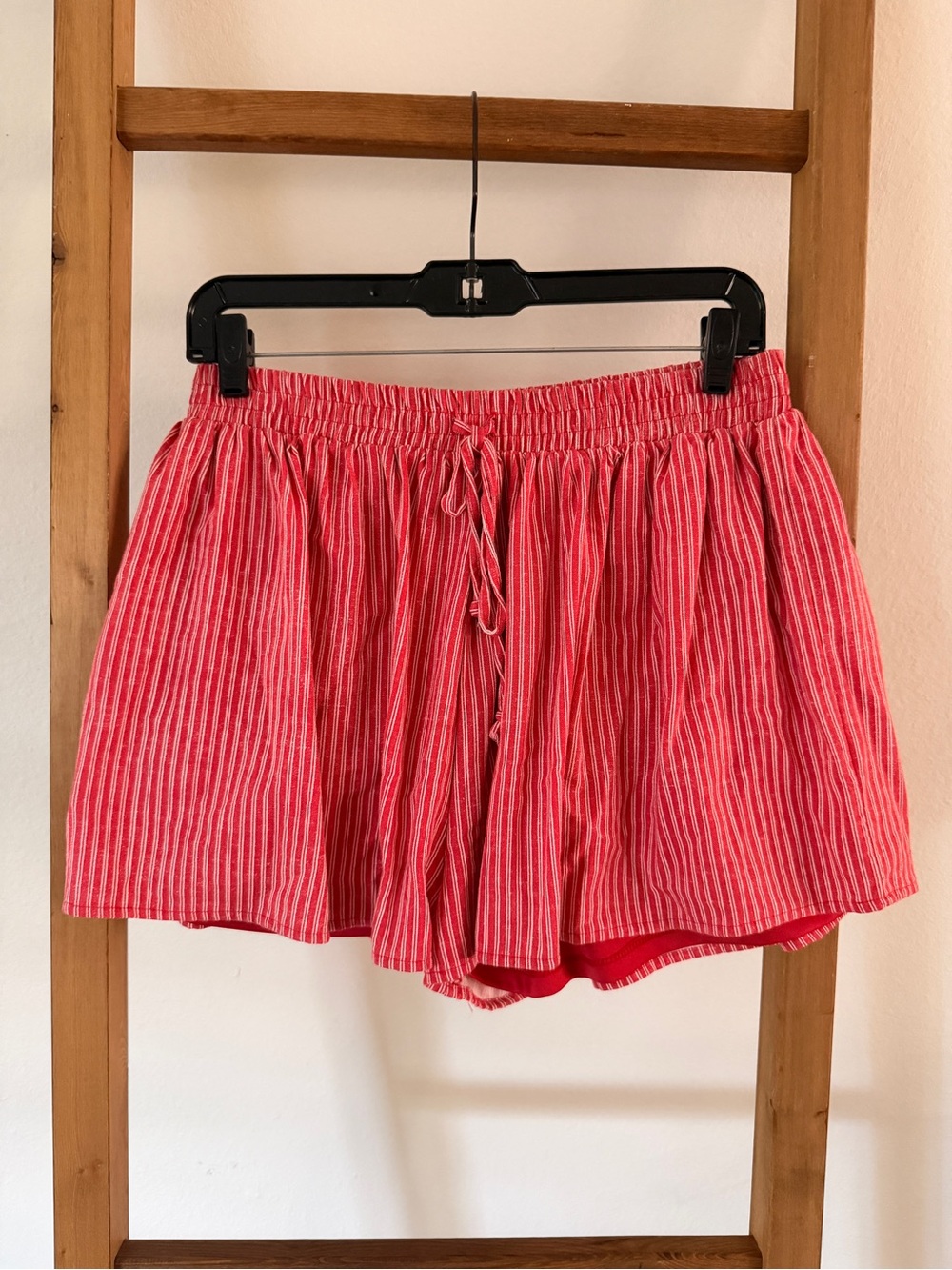 Women's red Striped Pull‑On Shorts